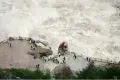虎跳峽