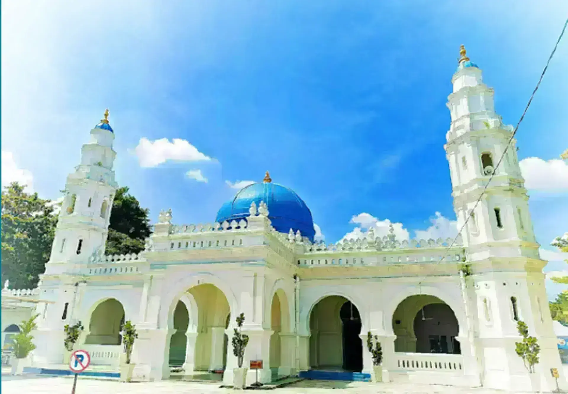 Masjid Panglima Kinta 邦里馬近打清真寺