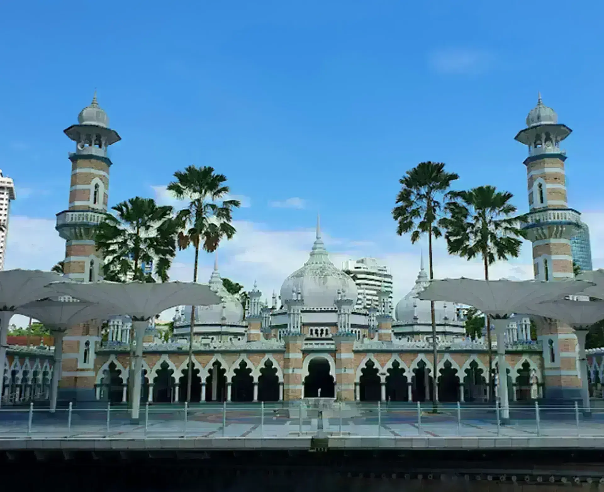 Jamek Mosque (Masjid Jamek Sultan Abdul Samad) 蘇丹阿都沙末清真寺 / 賈美清真寺