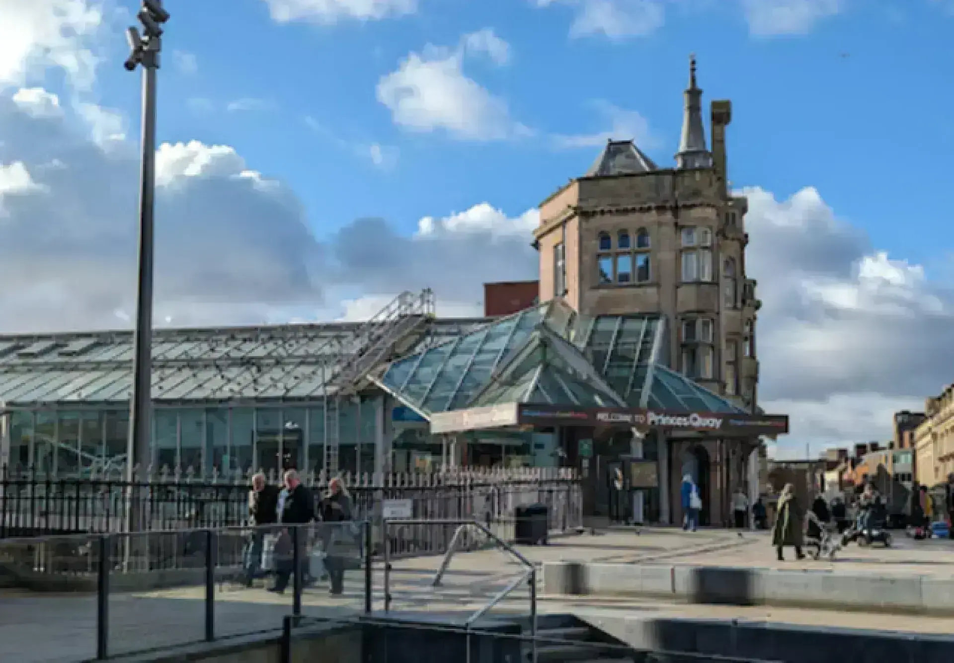 Princes Quay 昆士碼頭購物中心